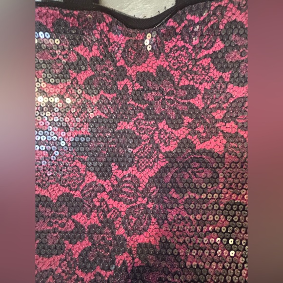 Betsey Johnson Vintage Floral Bag - Picture 9 of 16